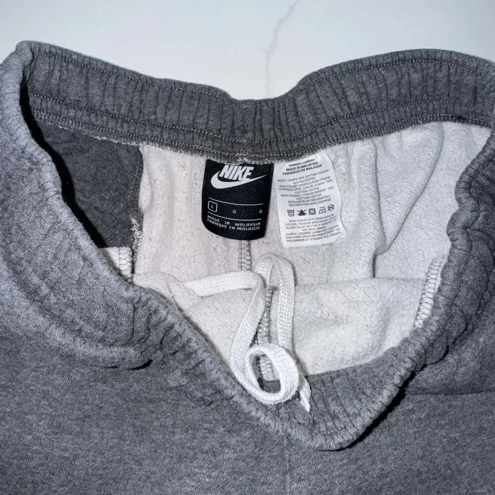 Nike Men's Dark Gray Fleece Swoosh Logo Athletic Shorts Size Large